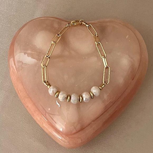 Gold-Filled Mystic Sapphire Gemstone Bracelet - Picture 4 of 5